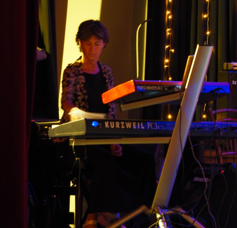 Teclistas Pop/Rock Barcelona | maribelm