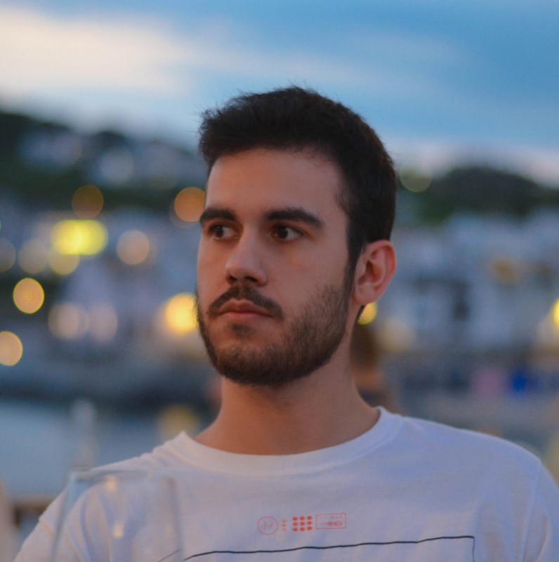 Guitarristas Alternativo Barcelona | wemetatdusk
