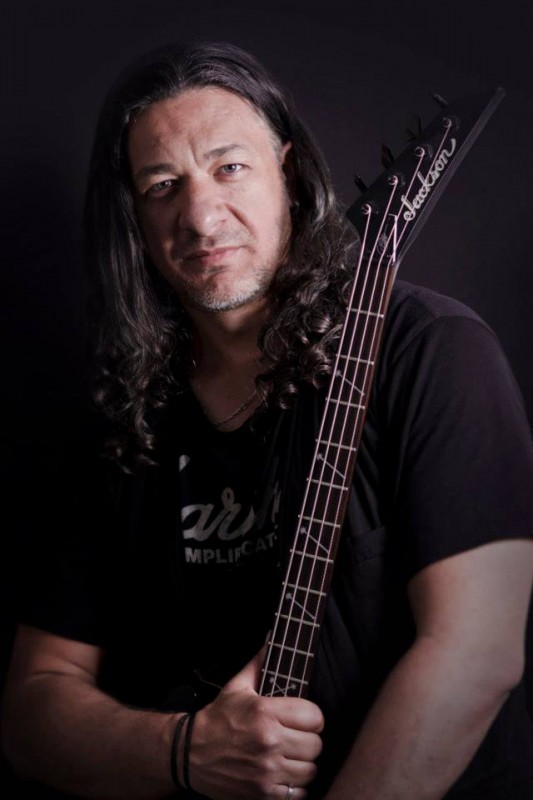 Bassistes Hard Rock Zaragoza | nachojevitron