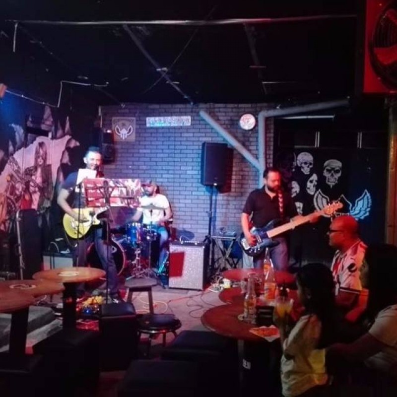 Baixistas Rock Jalisco | flimon