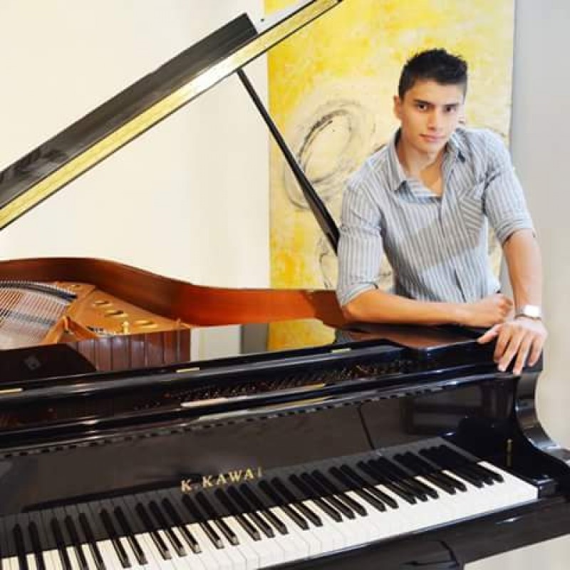 Pianistas World Music Alajuela | sebastristan_bl