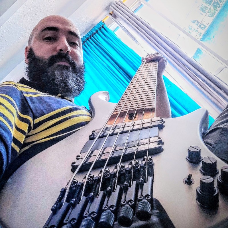 Bajistas Metal Santander | bass186