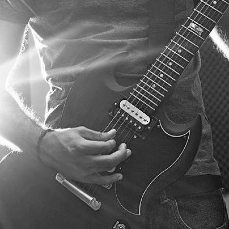 Guitarristas Grunge Sevilla | mikimaro