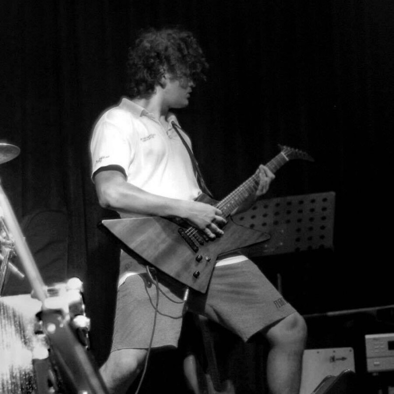 Guitarristas Alternativo Vizcaya | niklas_bright
